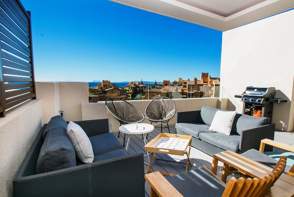 Der Immobilienmarkt an der Costa del Sol befindet sich im Aufwind. Porta Andalucia bietet Unternehmerpersönlichkeiten die Möglichkeit, sich in der Immobilienbranche selbstständig zu machen.