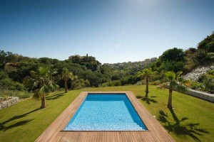 Swimming pool in an exclusive villa in Malaga