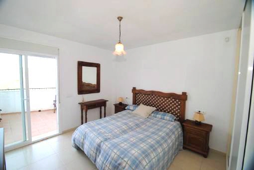 Schlafzimmer mit Terrasse