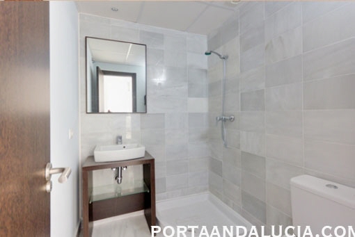 Badezimmer mit Badewanne