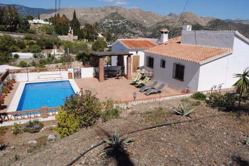Rustikale Villa mit Pool in Cómpeta, Málaga