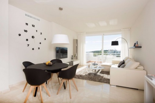 Moderne Wohnanlage mit Crystal Lagoon im mediterranen Stil in Estepona