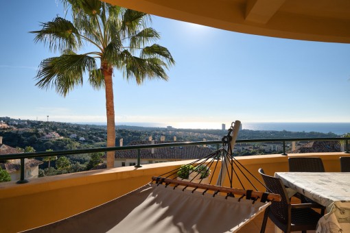 Geräumige, helle Wohnung in Marbella, Elviria Hills