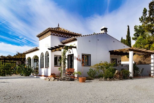Villa in Viñuela mit spektakulärem Blick auf den See