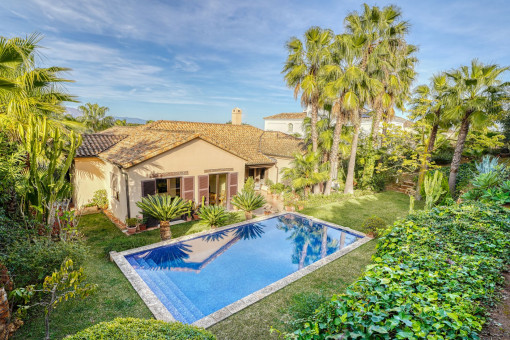 villa-sotogrande-pool-andalusien-kaufen-10